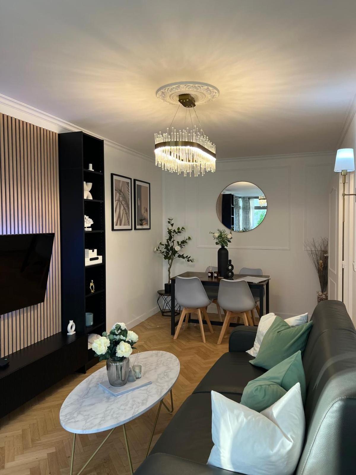 Excellent Apartment For Familly Clichy Εξωτερικό φωτογραφία